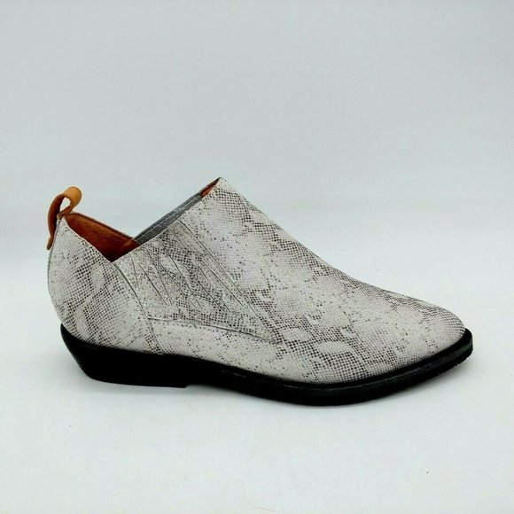 Gentle Souls Neptune Western Leather Ankle Boot 6 - Picture 1 of 9